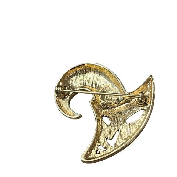1079 Givenchy Vintage Masquerade Gold Mask-Shaped Brooch - Picture 2 of 3